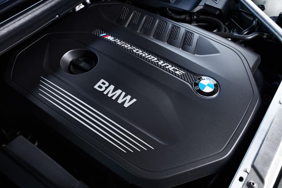 Моторный отсек BMW X4 M40i (G02) 2018 года  (NA) (фото 28 из 40)